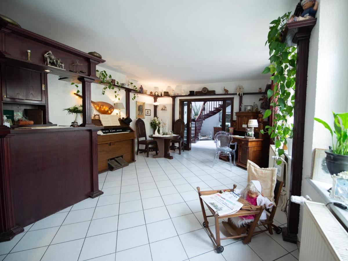 Hotel Zum Vetter Finsterwalde Bagian luar foto